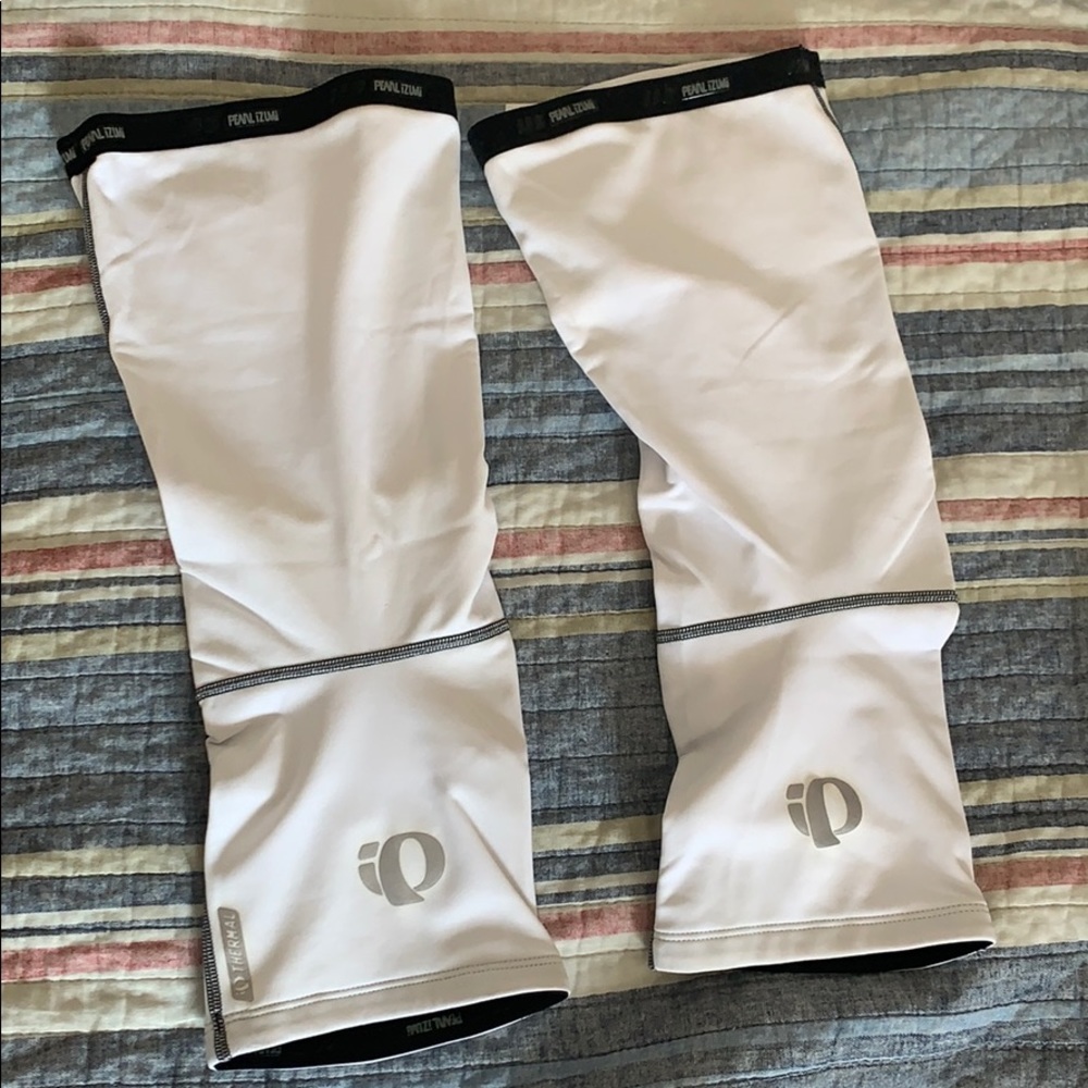 Cycling knee/leg warmers